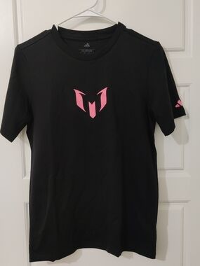 Girl's Short Sleeve Adidas Messi T-shirt Size L NWT
